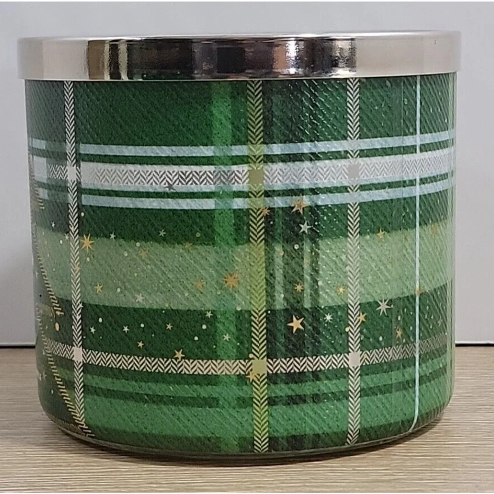 BATH AND BODY‎ WORKS ICED WINTER BALSAM LARGE 3-WICK CANDLE 14.5 OZ
